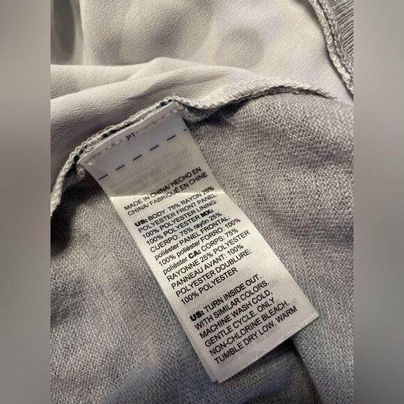 Chico’s Knit Button Front Leopard Print Cardigan Sweater Gray Large NWT - Picture 11 of 11